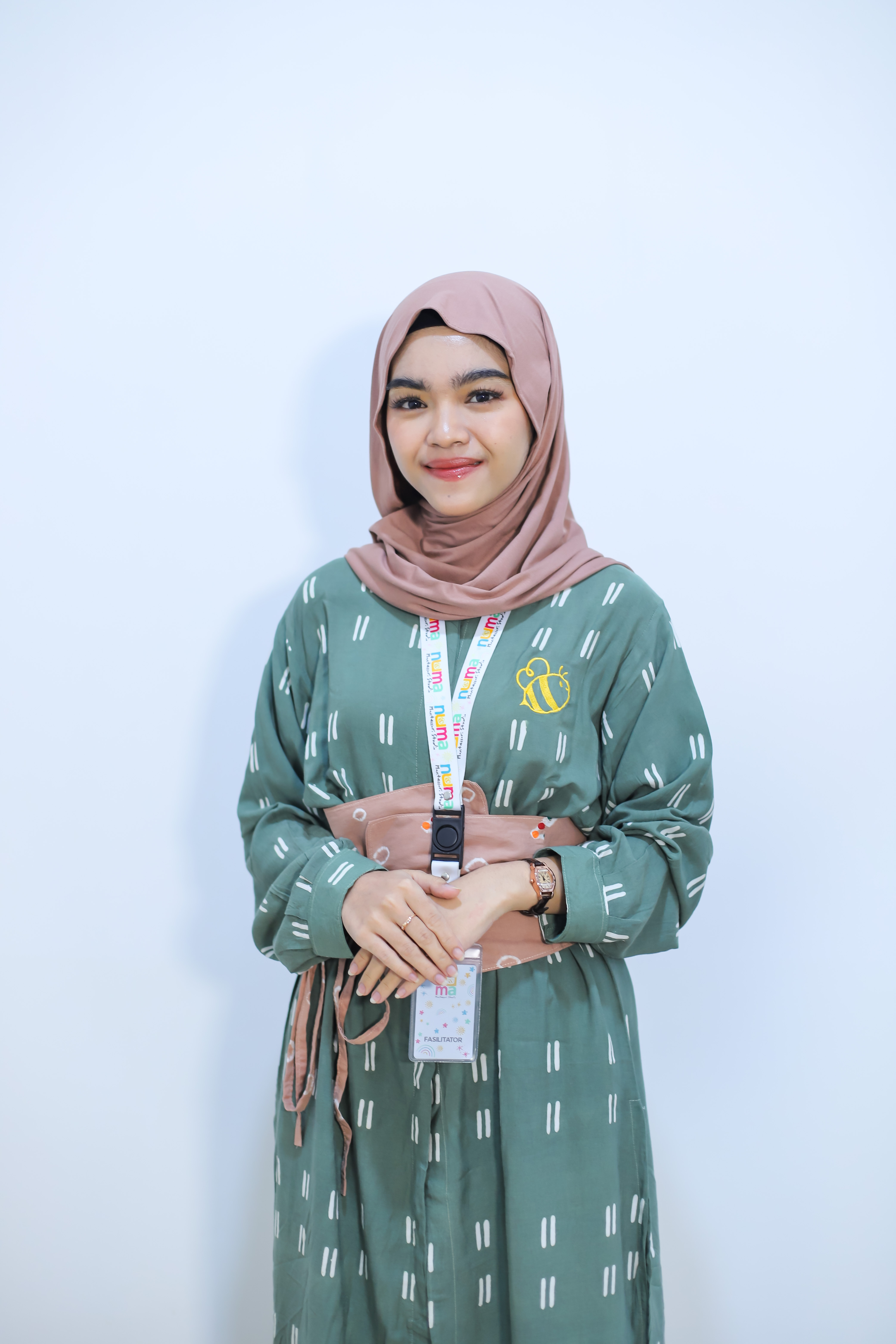 Nadia Firdaus, S.Hut